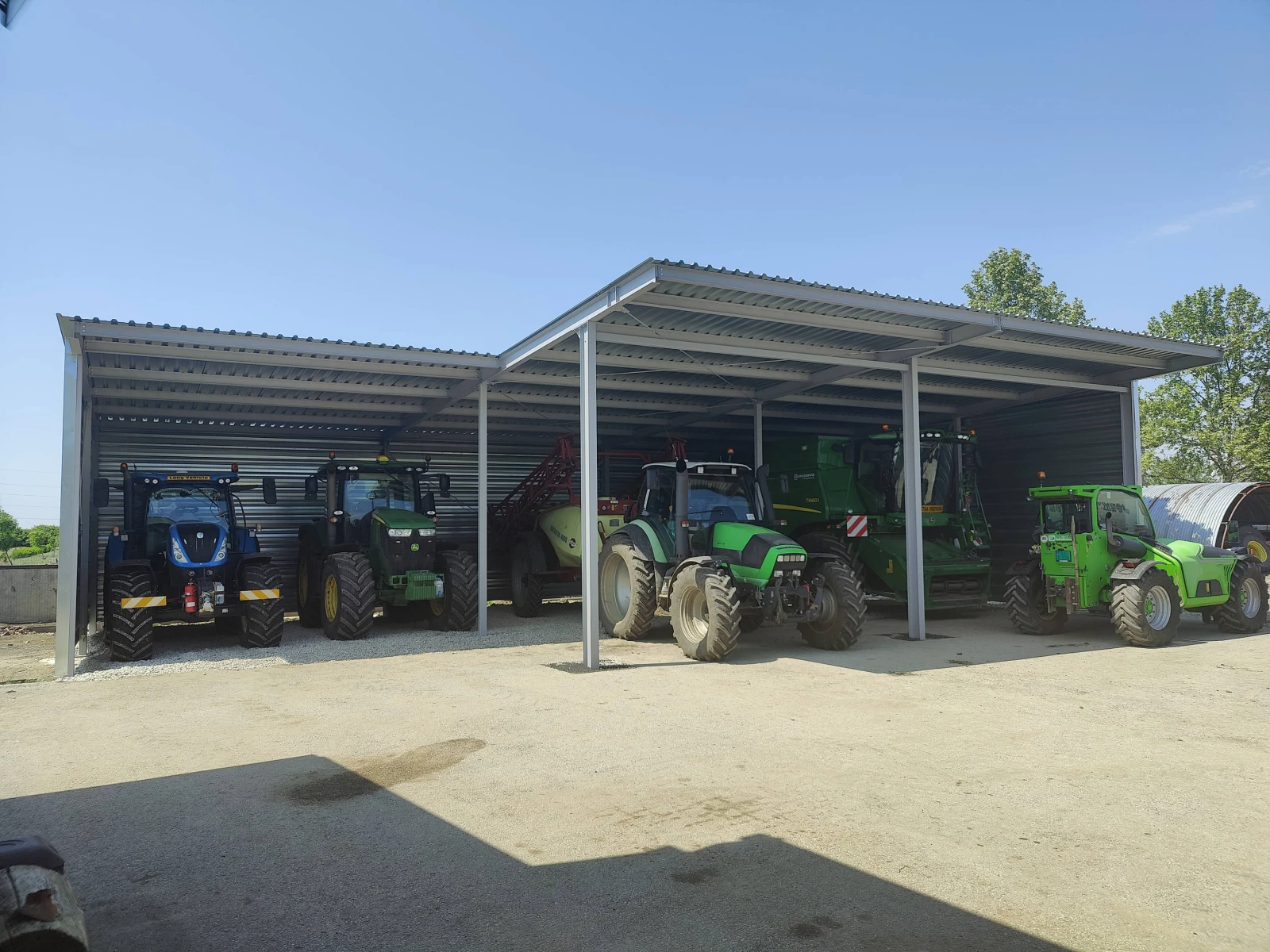 Prístrešok pre agrotechniku Dolná Streda - 2