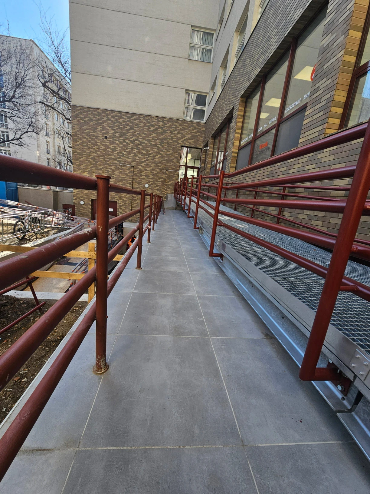 Rampy Bezručova, Bratislava - 4