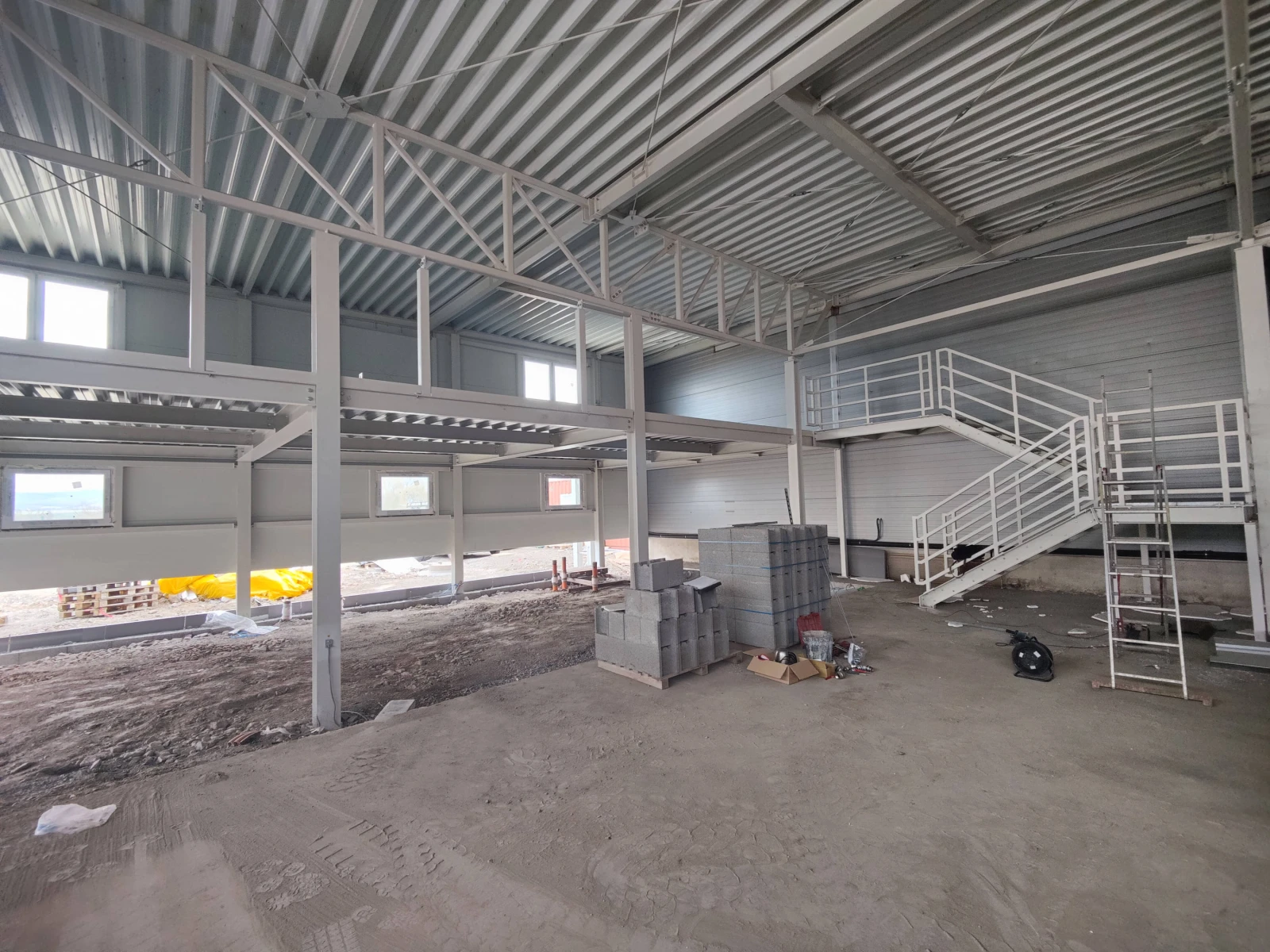 Vígľaš - prístavba haly - 4